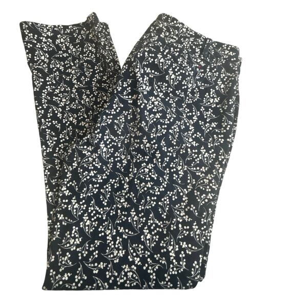 Tommy Hilfiger Navy Blue and White Floral Pants Size 8 - Picture 3 of 12